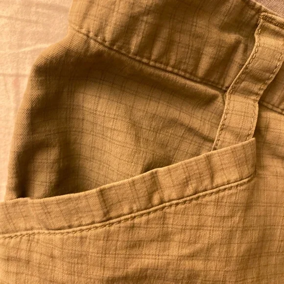 Horny Toad Bermuda Shorts - Picture 3 of 9